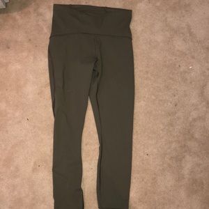 NWT lululemon SUPER COMFY leggings!!